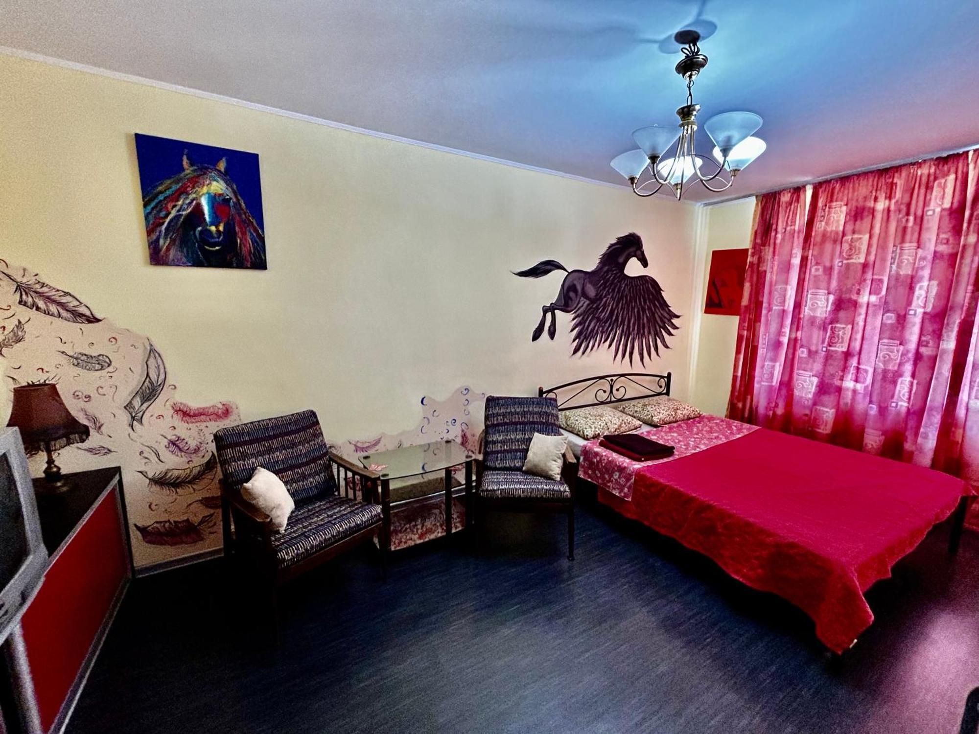 Apartment Near Train Station And Close To City Center Kiev Eksteriør billede